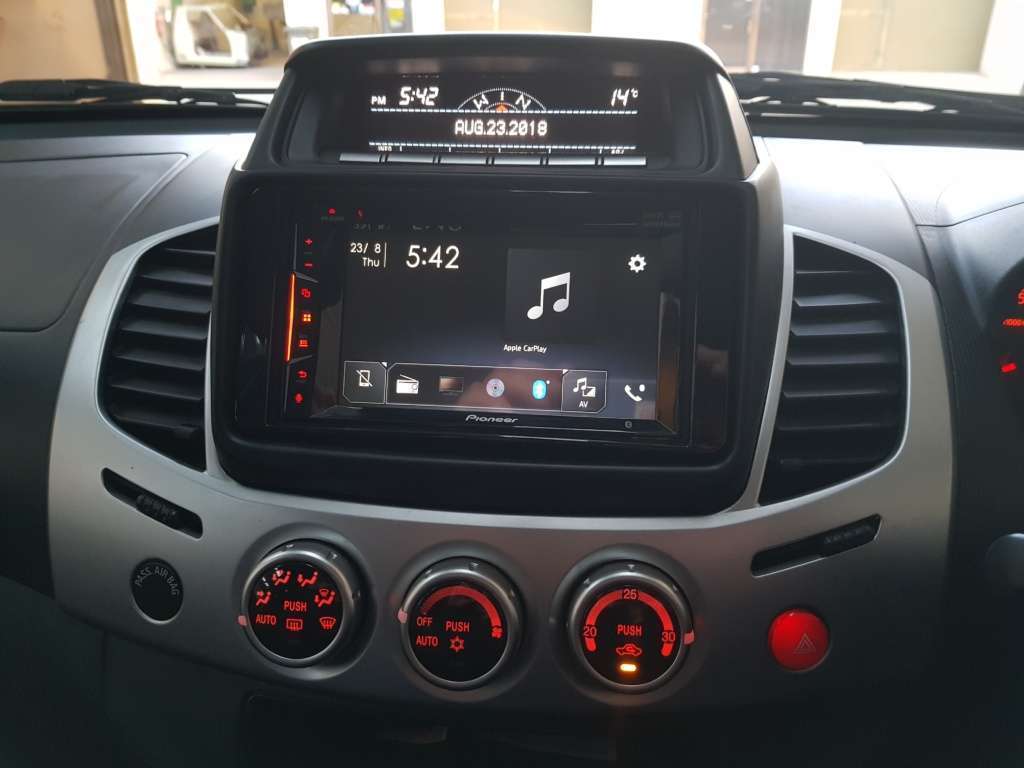 apple carplay android auto
