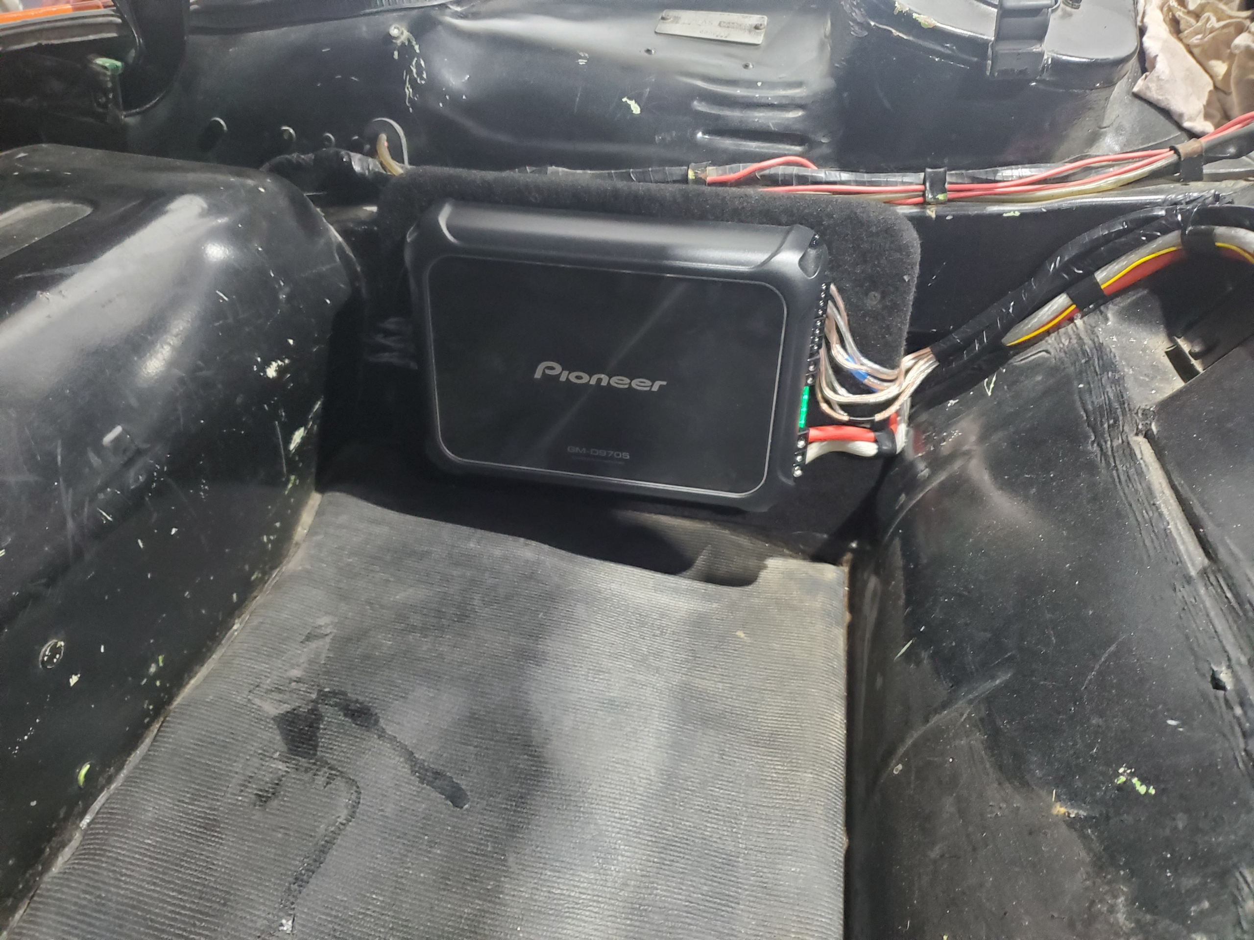 Pioneer_Amplifier