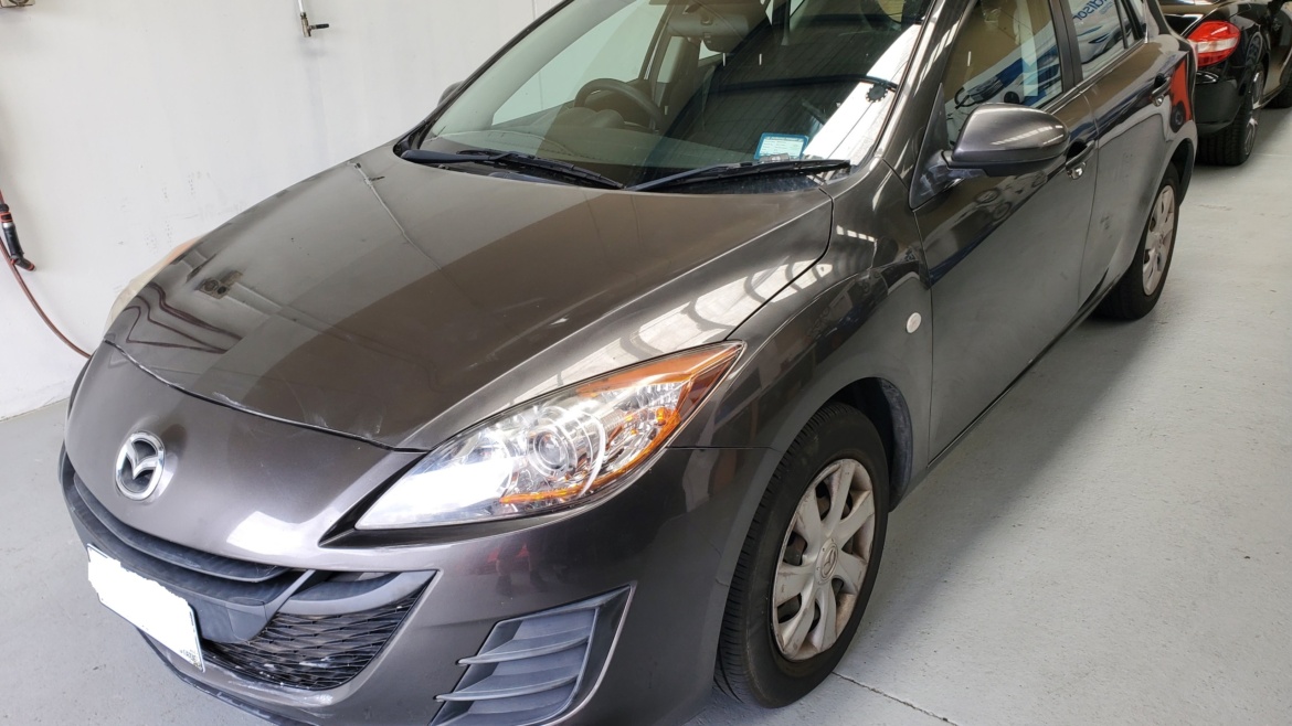 Mazda 3 Pioneer Head Unit Installation