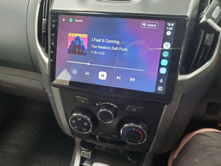 Holden Colorado Upgraded with Aerpro 9-Inch AV Unit and Reverse Camera