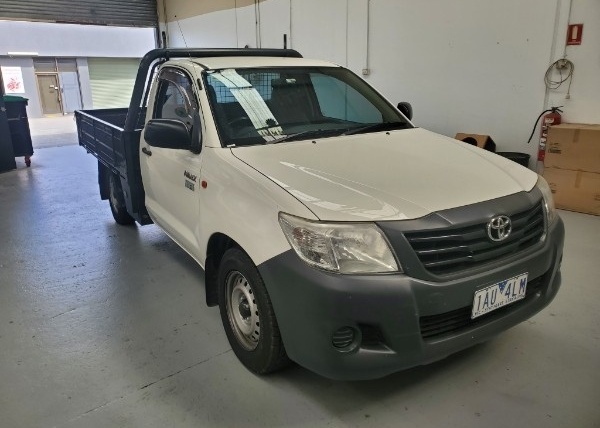 Toyota Hilux Pioneer Apple CarPlay, Android Auto & Reverse Camera Installation